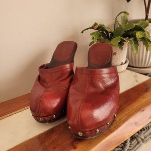 Colin Stuart leather clogs Size 11